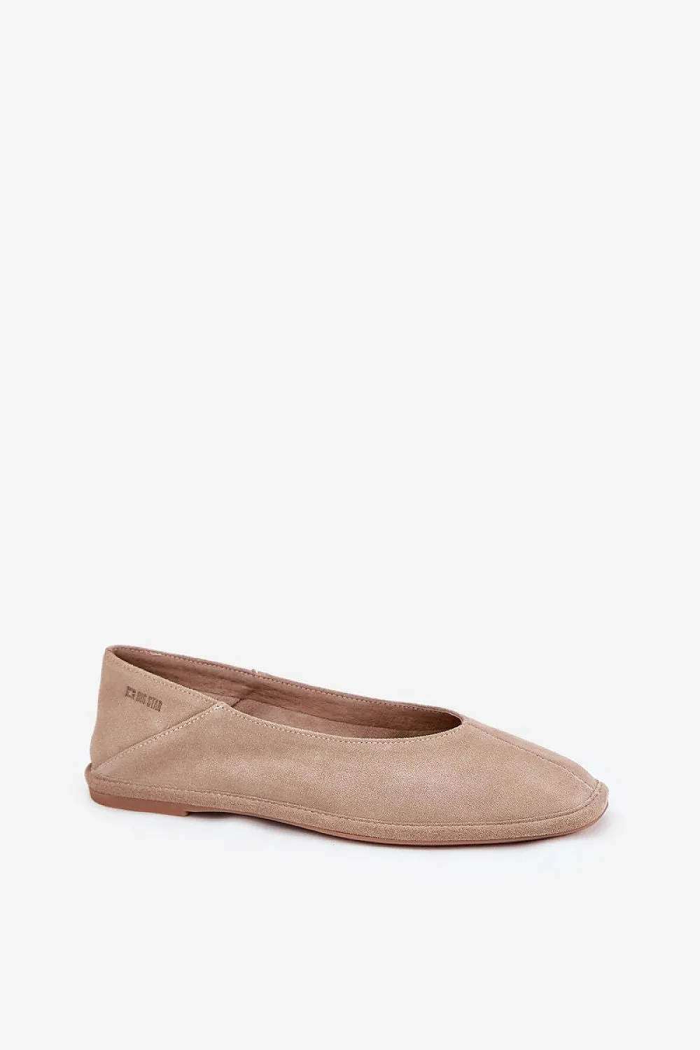 Ballet flats