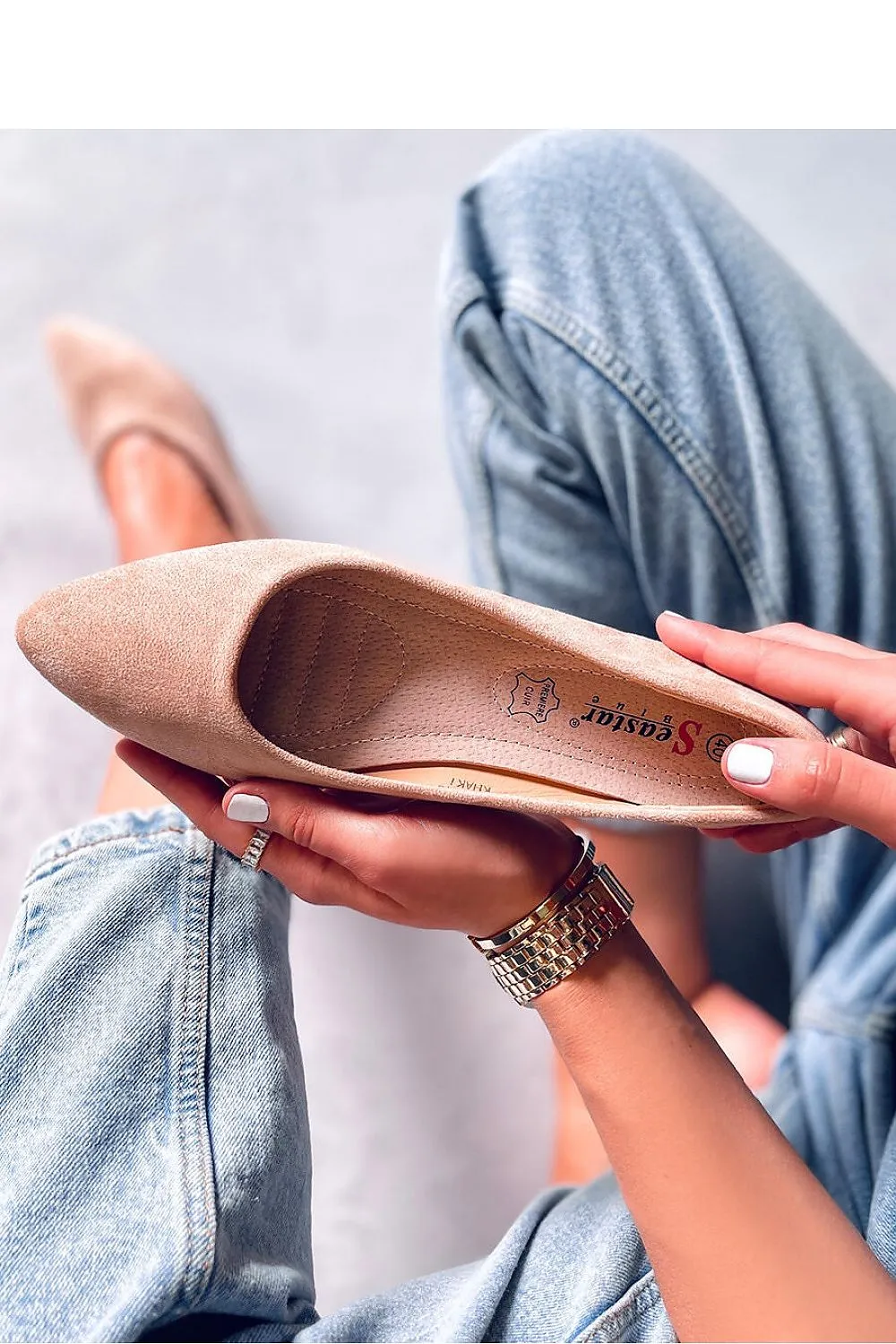 Ballet flats