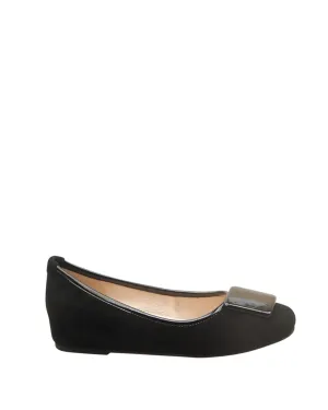 Bashful Black