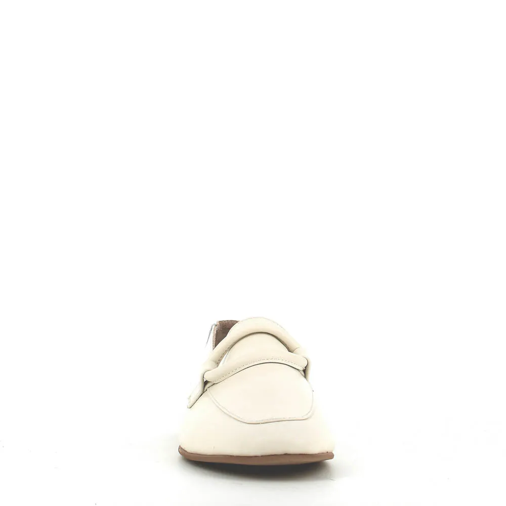 Cinders Edit Soft Leather Loafer Cream