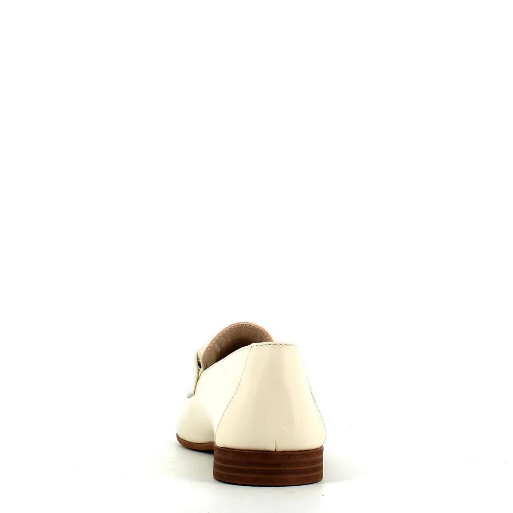 Cinders Edit Soft Leather Loafer Cream
