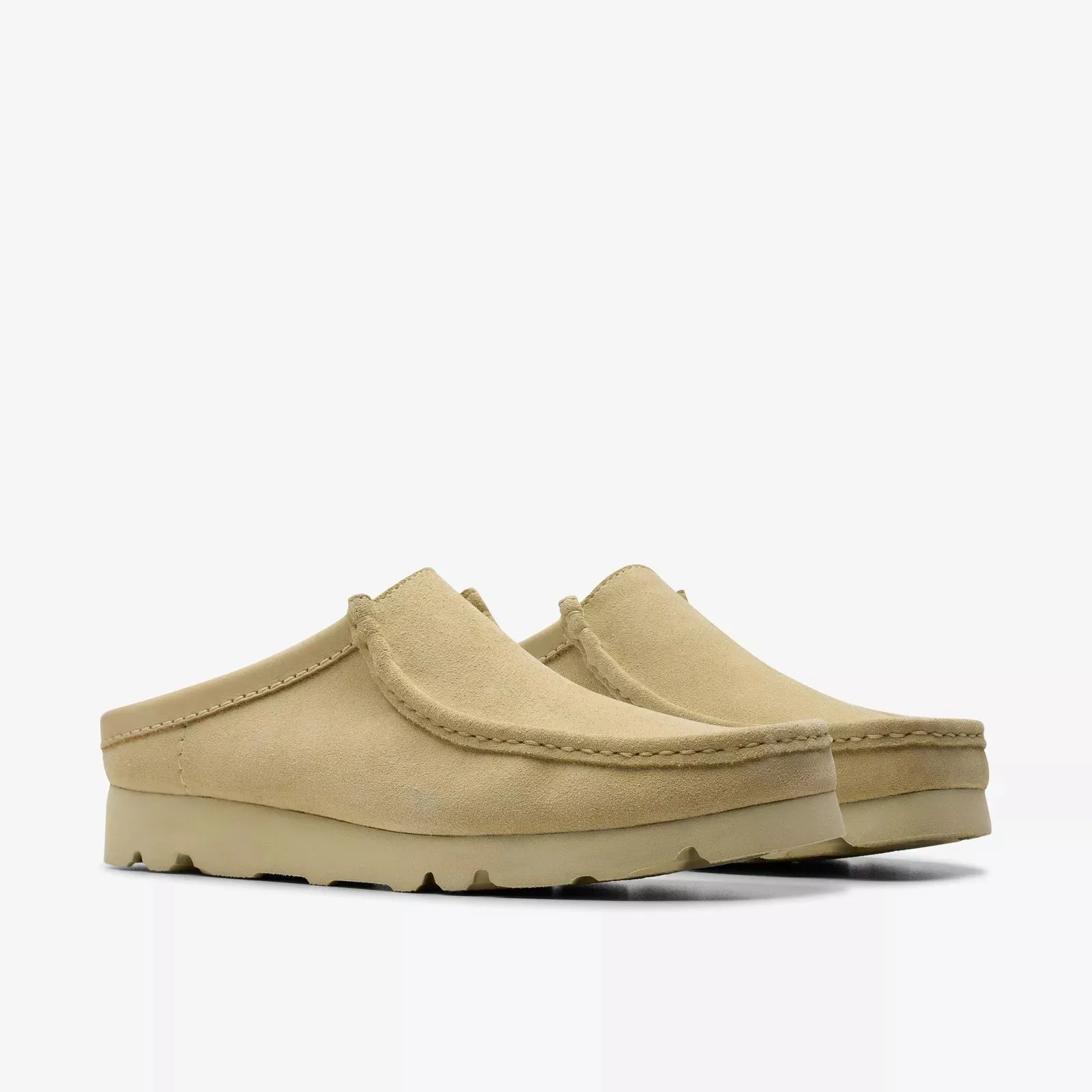 Clarks Men's Wallabee Slip Maple Suede 26180444