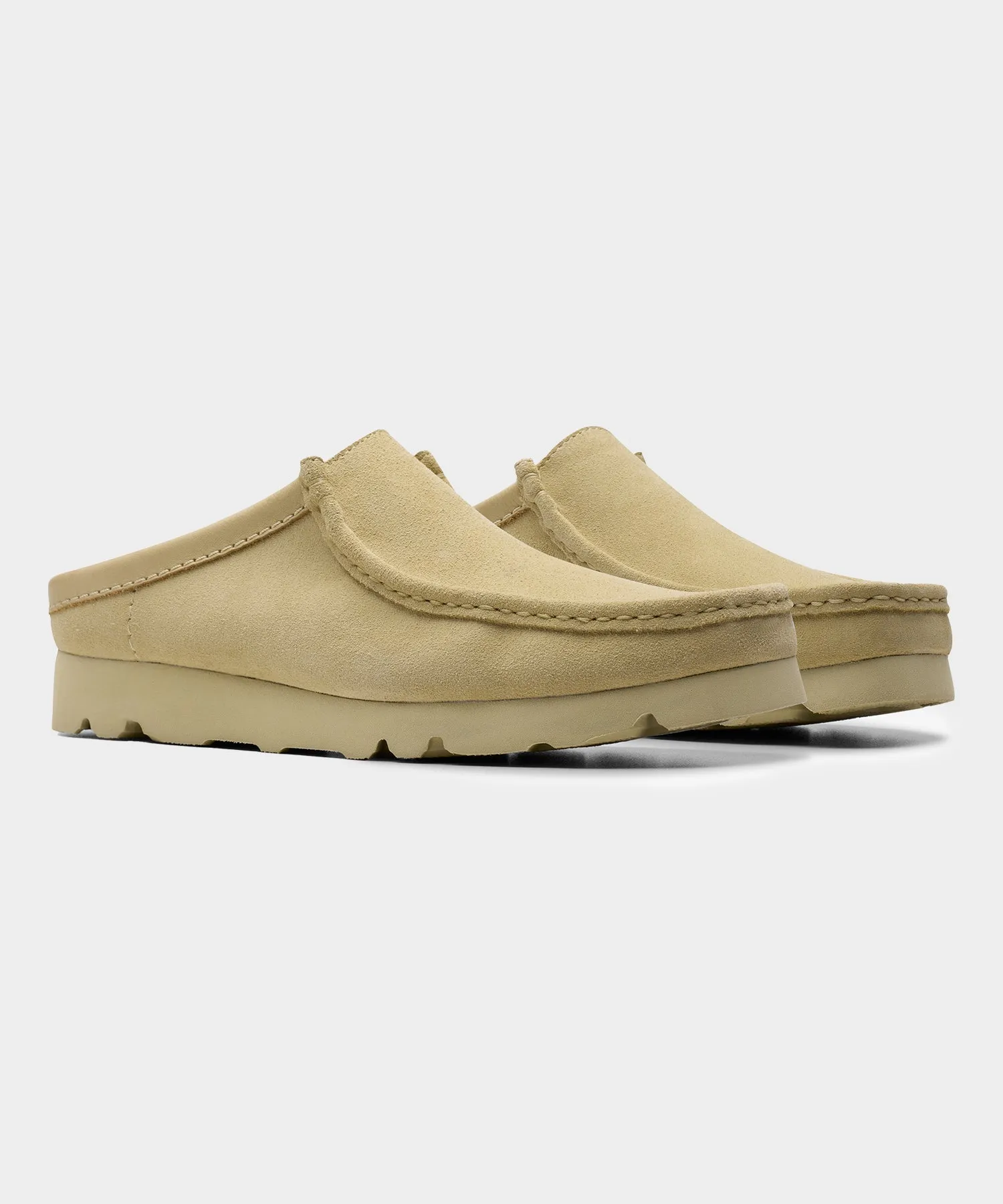 Clarks Wallabee Slip in Maple Suede