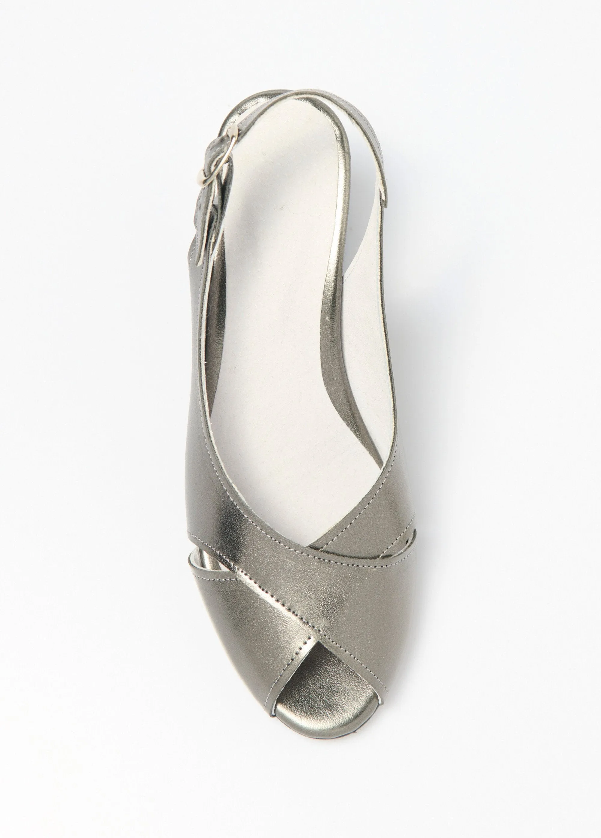 Comfort width crossed strap heeled sandals