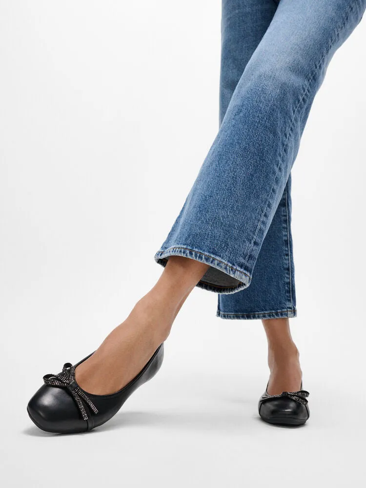 FitFlop Delicato Glitz-Bow Leather Ballet Flats - Black