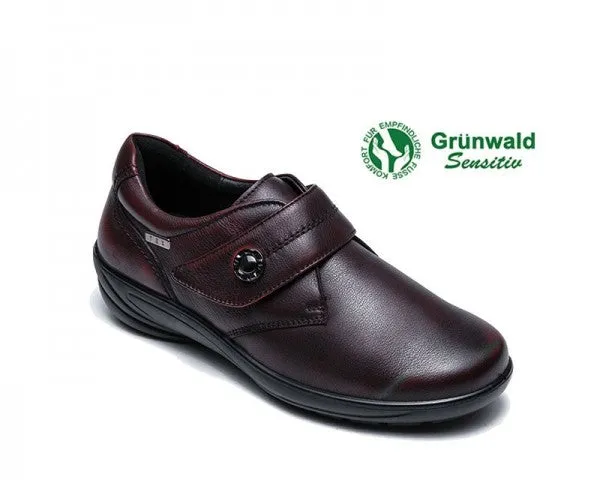 G Comfort Soft Velcro Shoe P9520