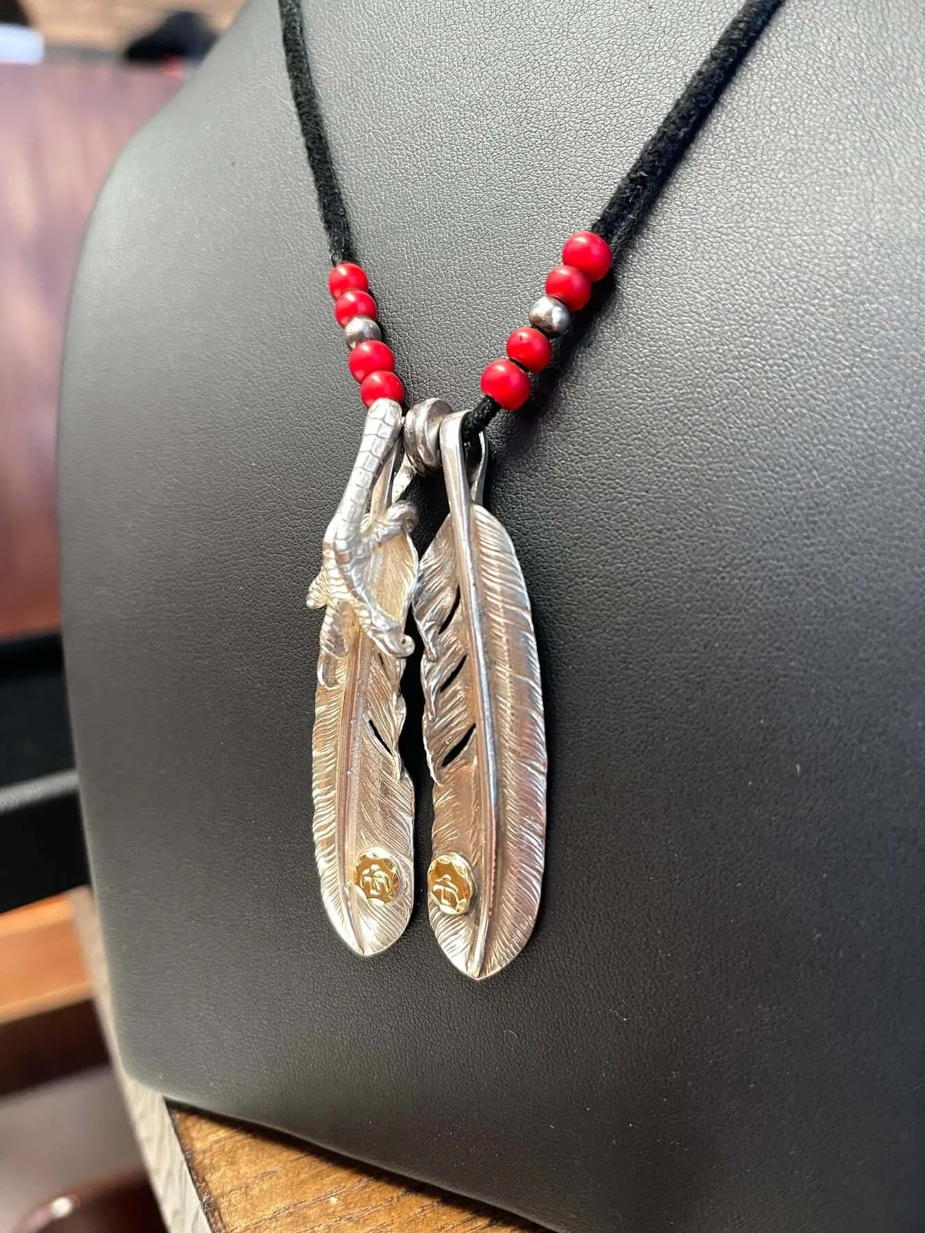 Goros Double Feather Setup With Leather Cord