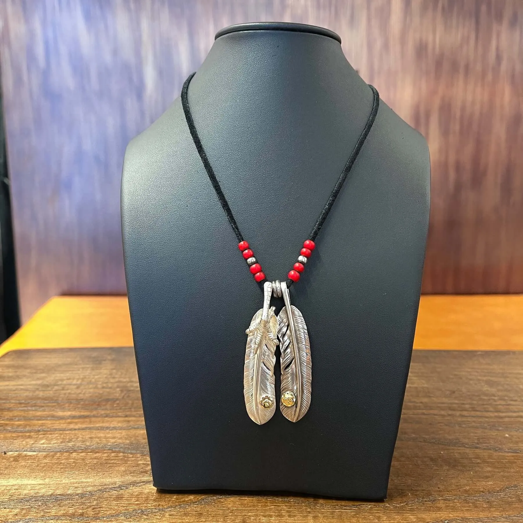 Goros Double Feather Setup With Leather Cord