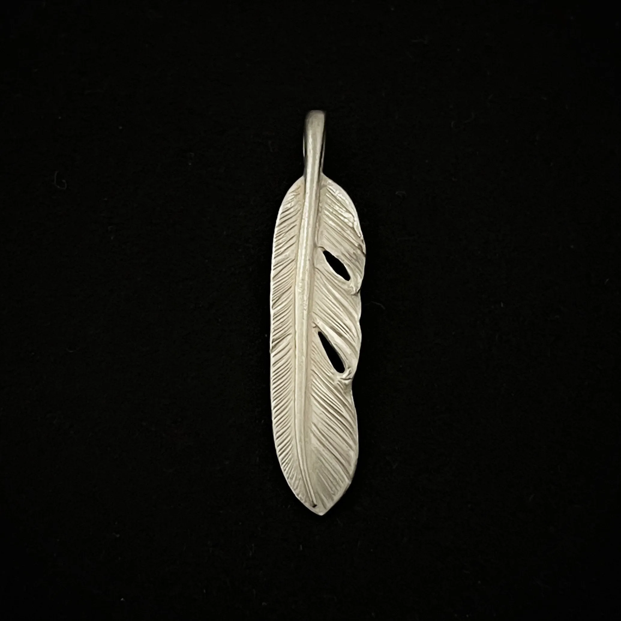 Goros Silver Feather-Facing Left