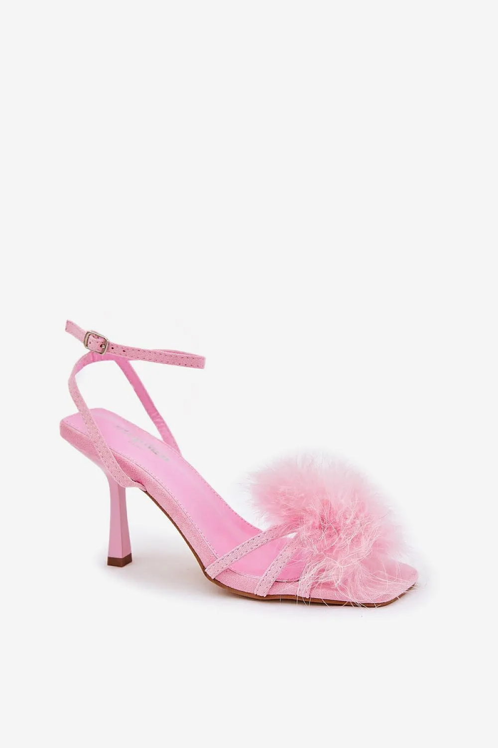 Heel sandals Step in style