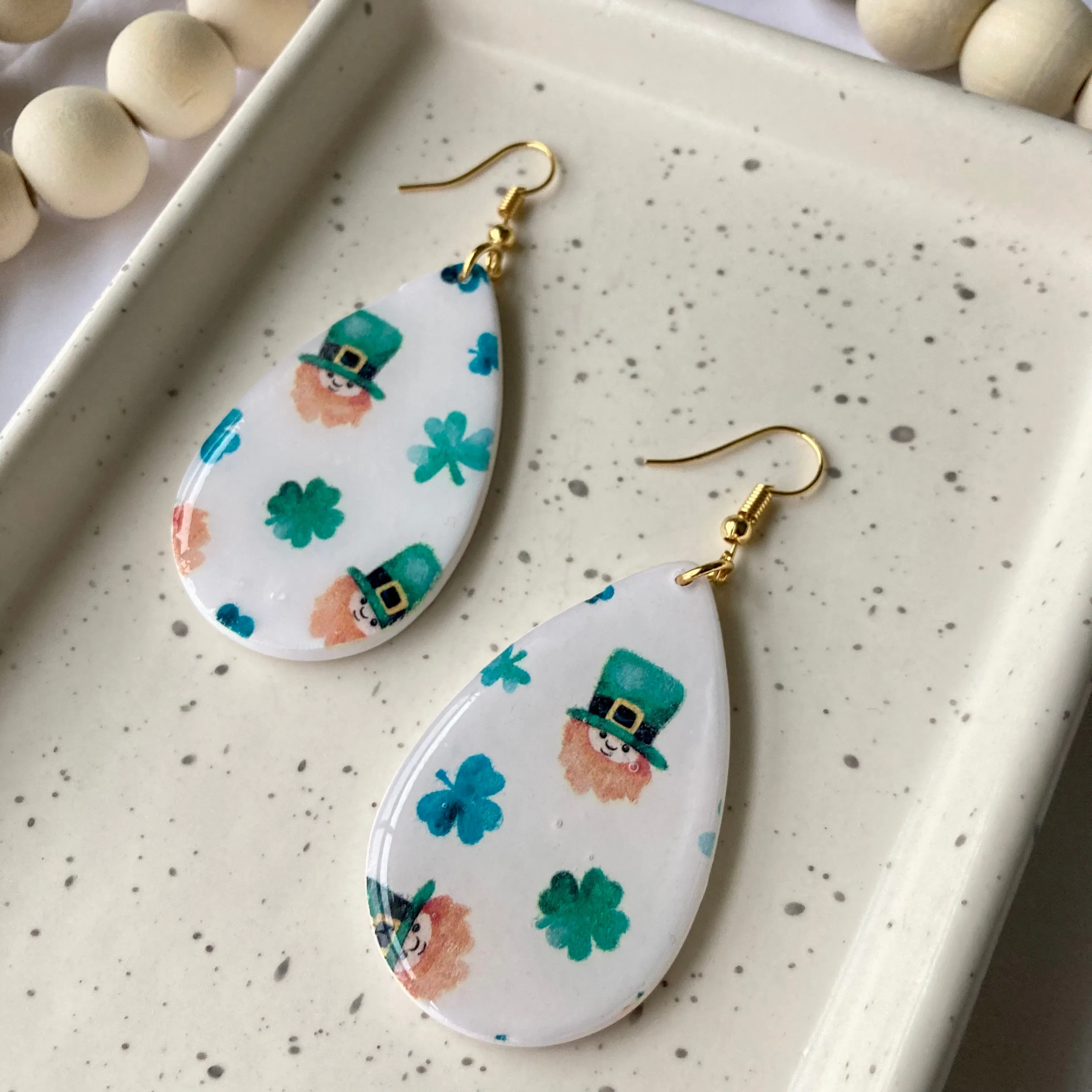 KNOWLTON RESIN EARRINGS | St. Patrick’s Day