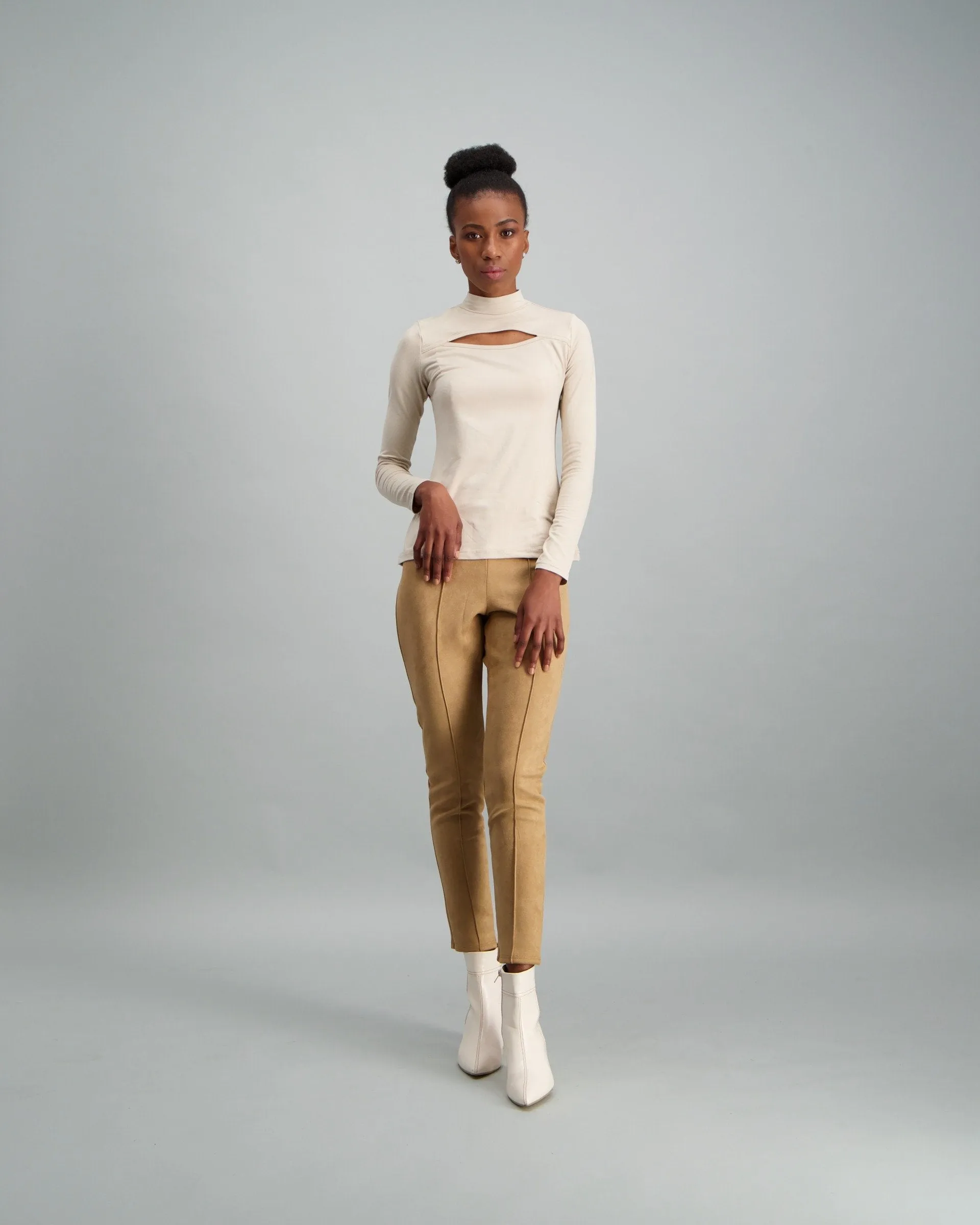 Ladies-Plain Cut Out Top Cream