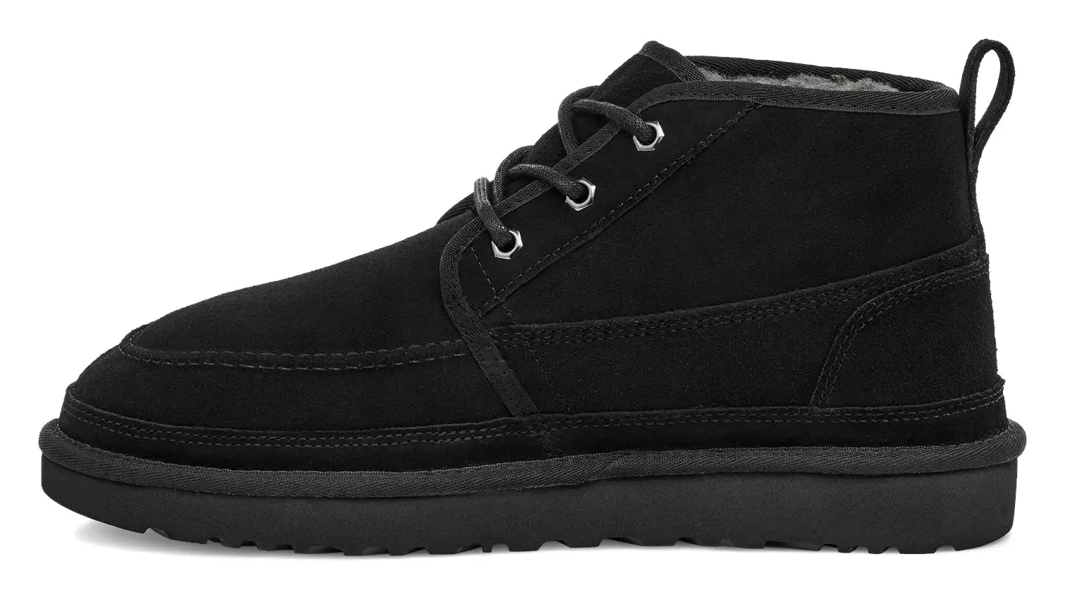 Men’s UGG Neumel Moc – A Classic Chukka with Moccasin-Inspired Style