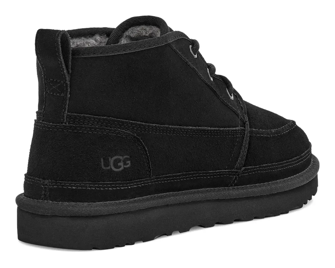 Men’s UGG Neumel Moc – A Classic Chukka with Moccasin-Inspired Style