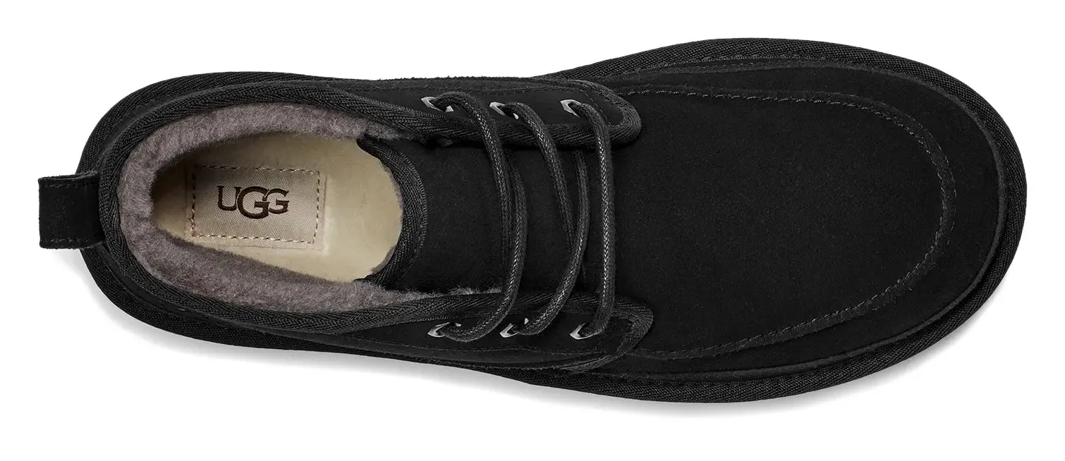Men’s UGG Neumel Moc – A Classic Chukka with Moccasin-Inspired Style