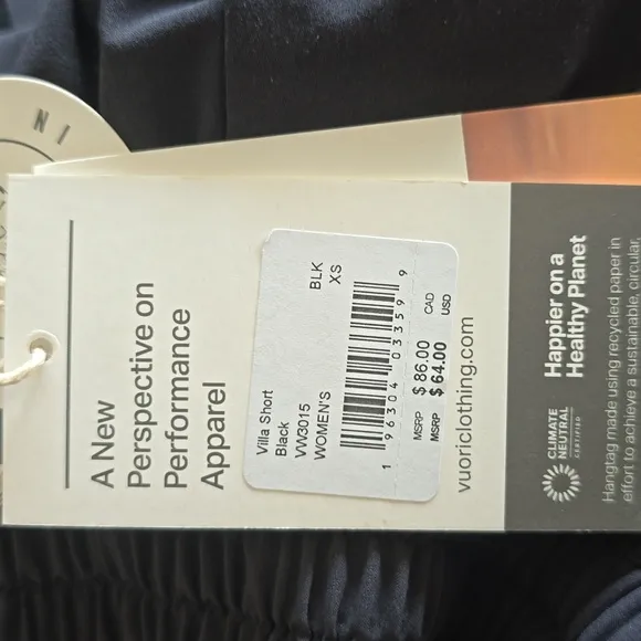 NWT Vuori Women's Lightweight Villa Shorts In Black