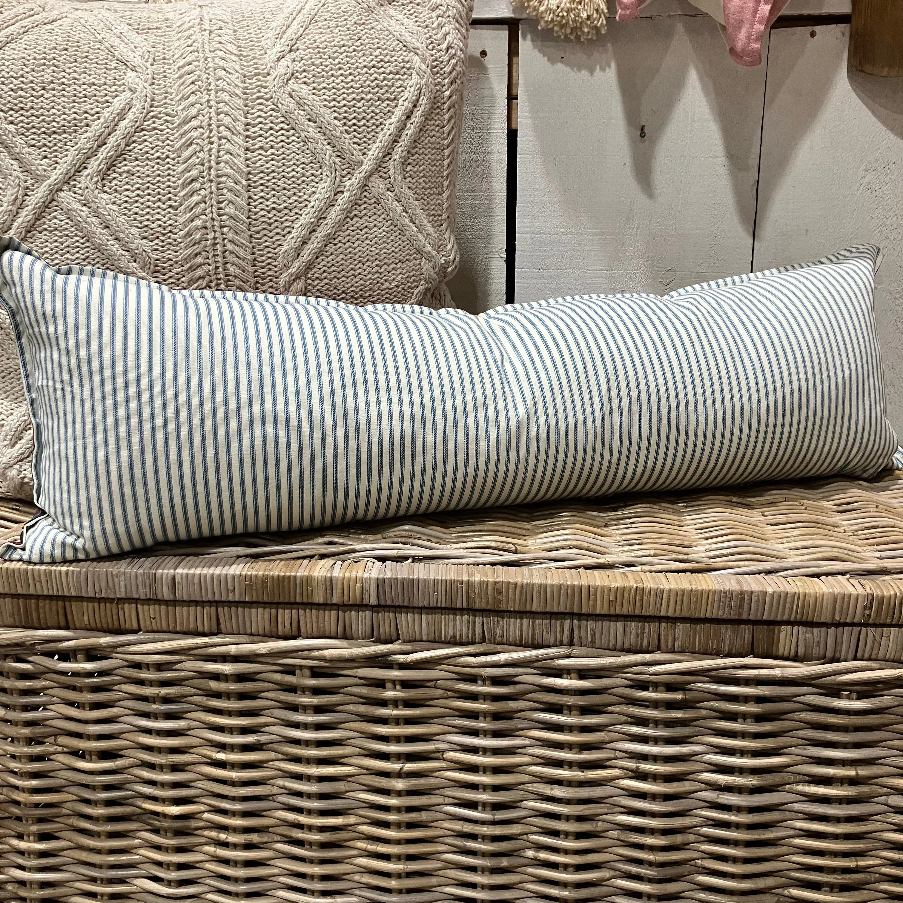 Pillow - Stewart Plaid 14 x 40