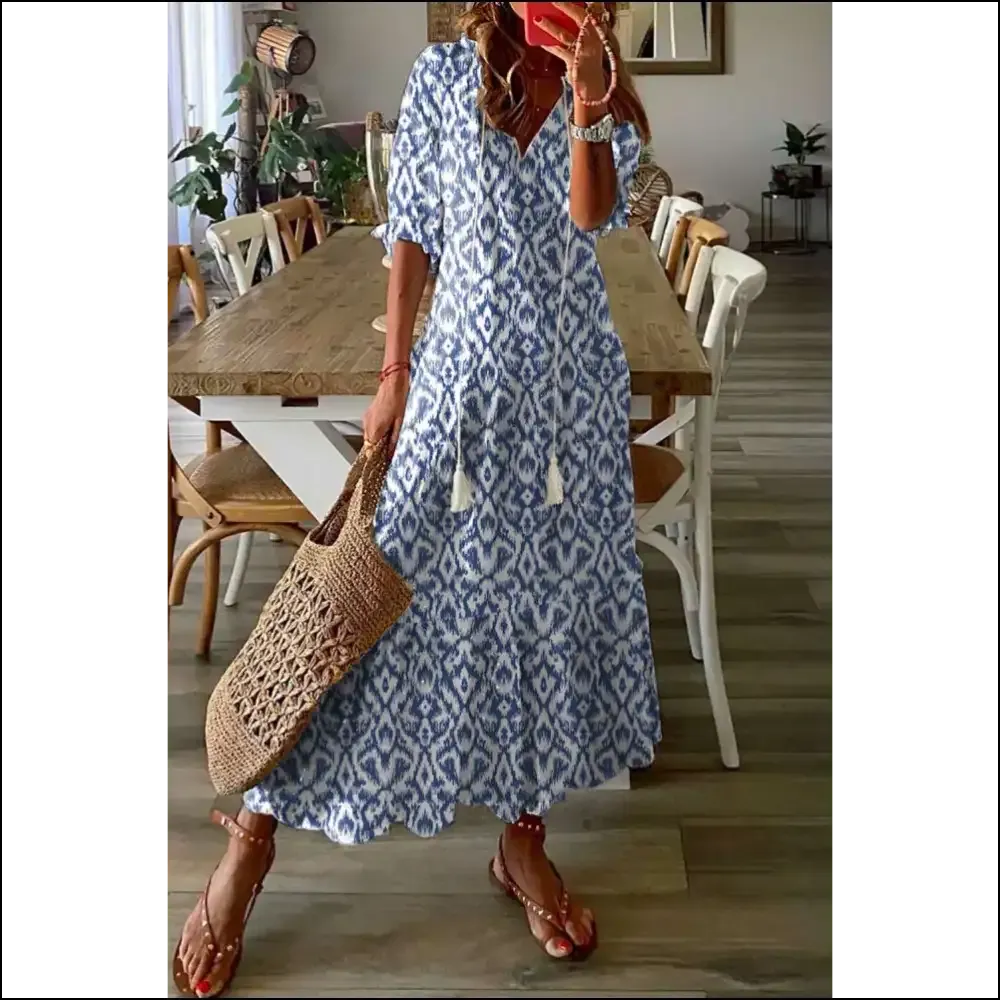Pink Geometric Print Maxi Dress: Dress Like you Own the Place 💅