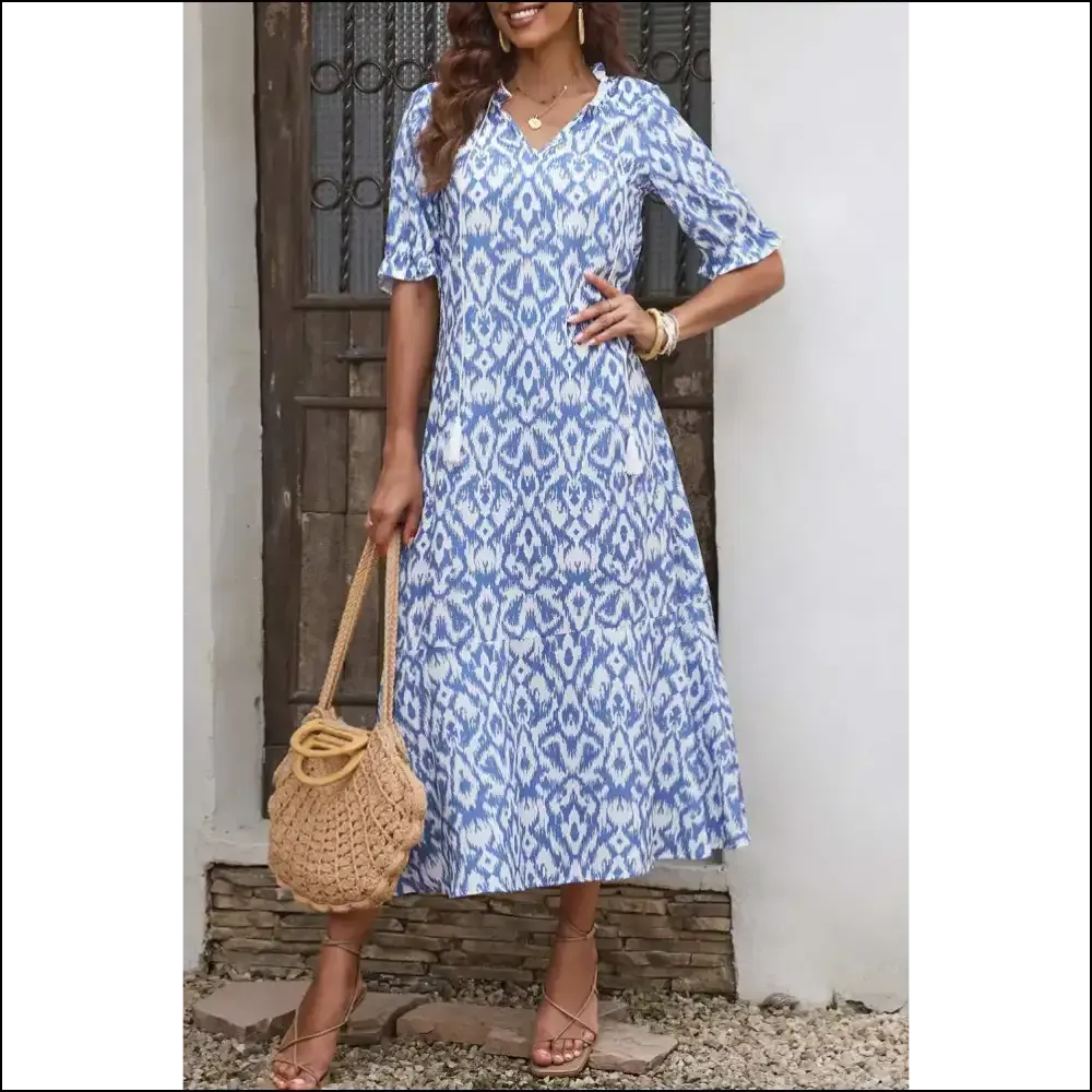Pink Geometric Print Maxi Dress: Dress Like you Own the Place 💅