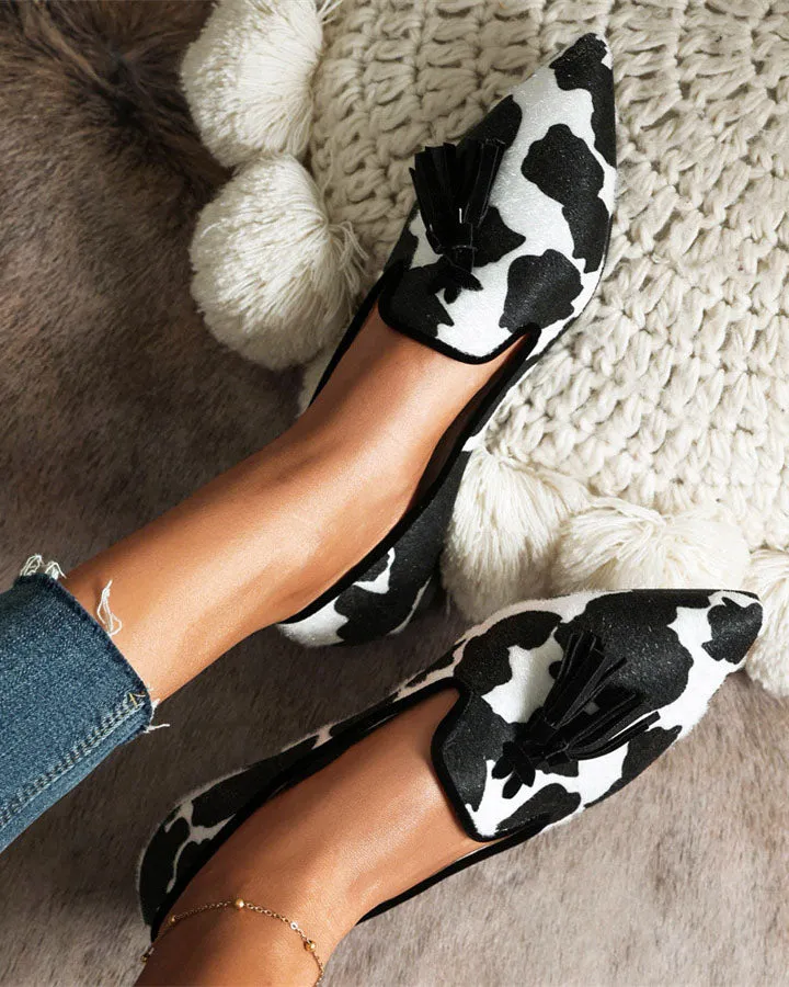 Pointed-toe Fringe Leopard Contrast Mules