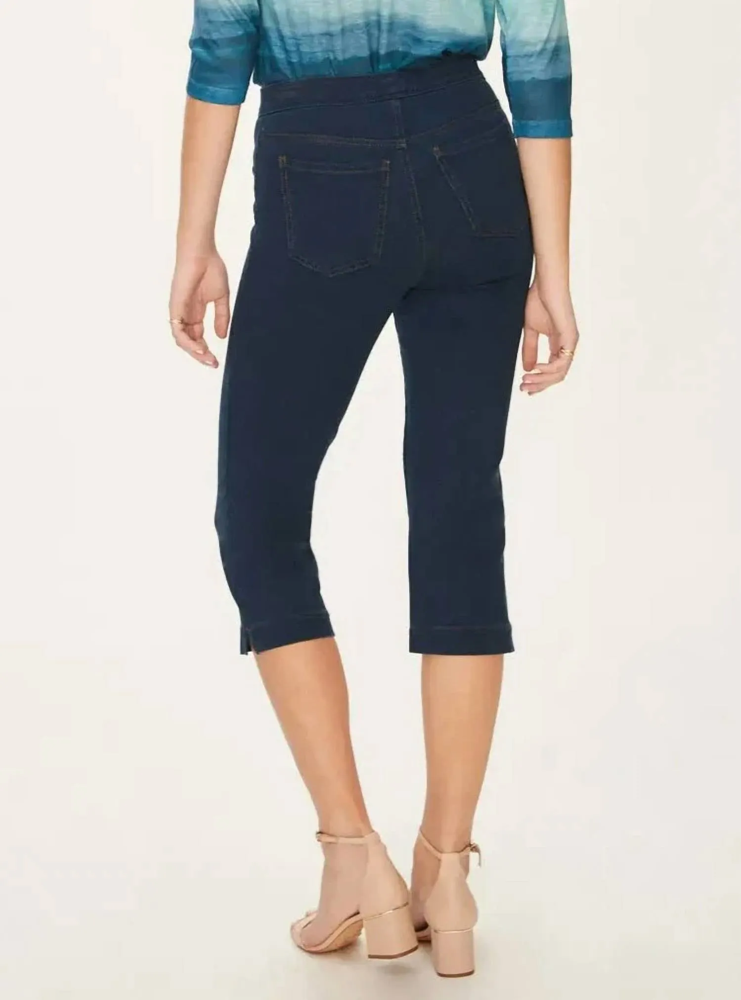 Pull On Capri Pants In Dark Indigo