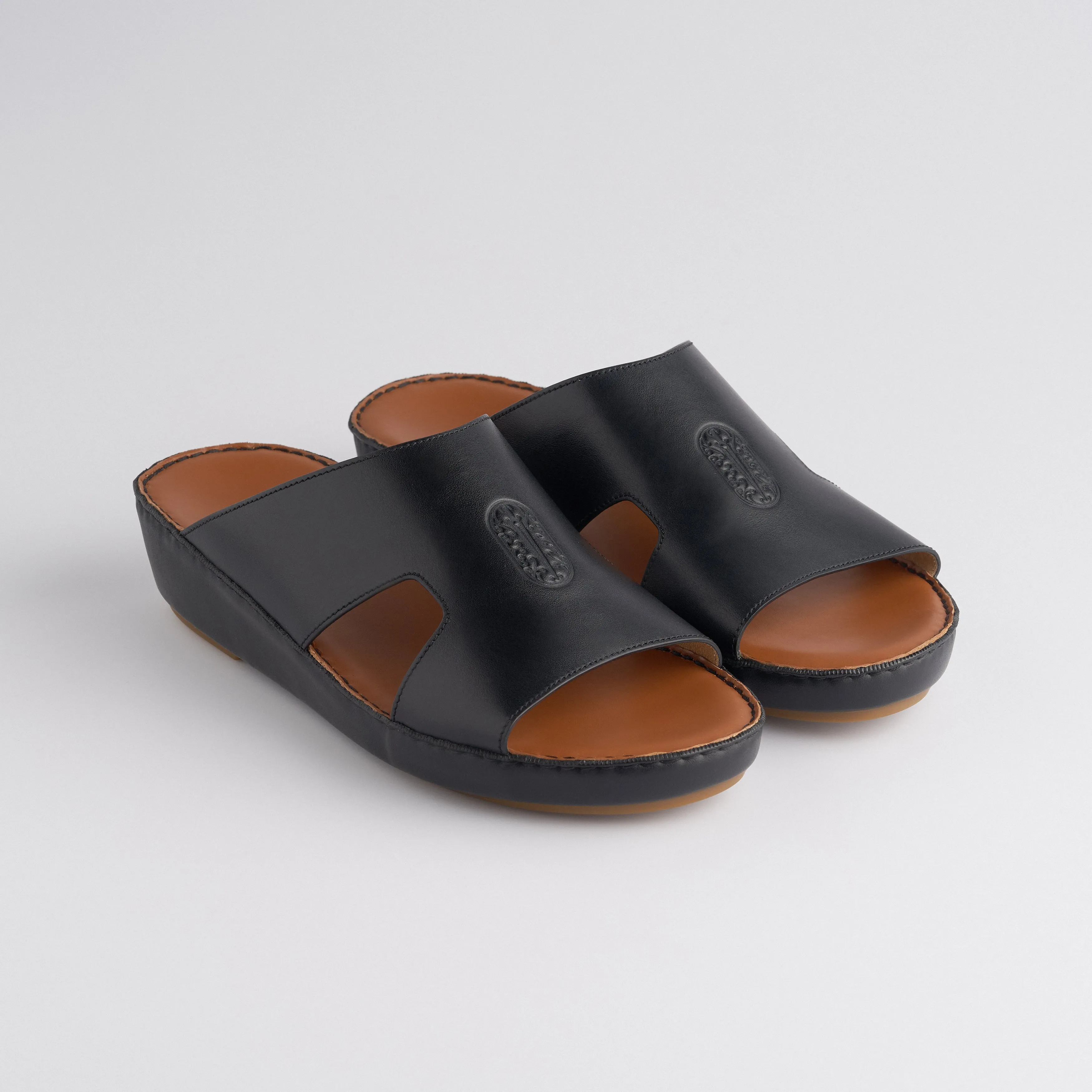 Single Cut - Obsidian Black Nappa