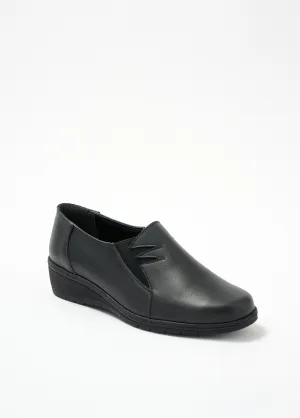 Soft, elasticated comfort loafers