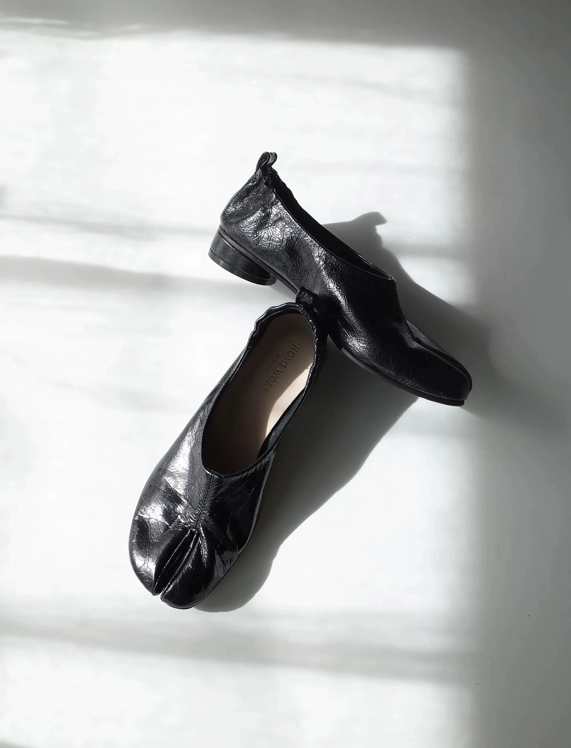 Split-Toe Leather Flats