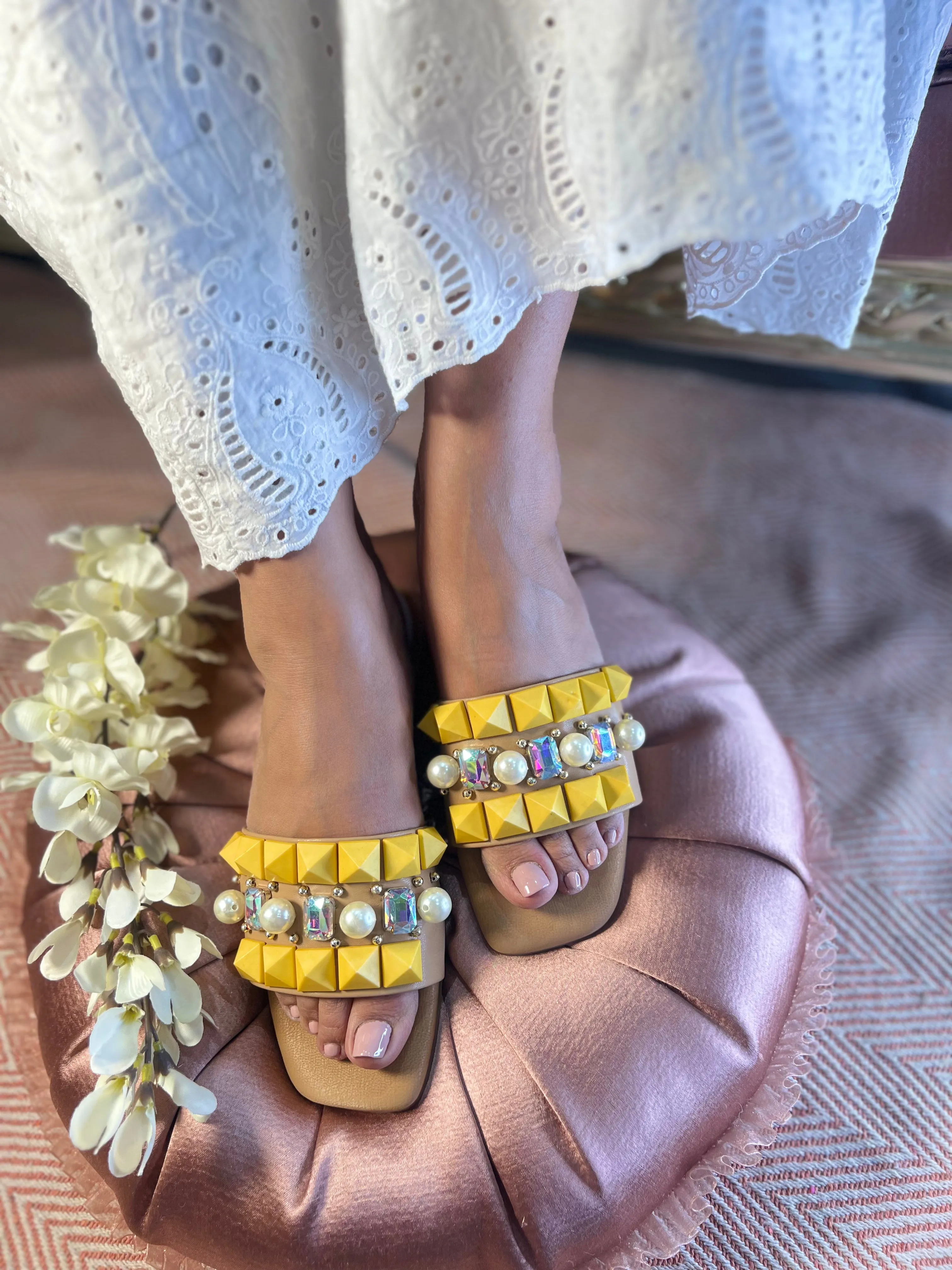 Studded Luxe Slider – Yellow Edition