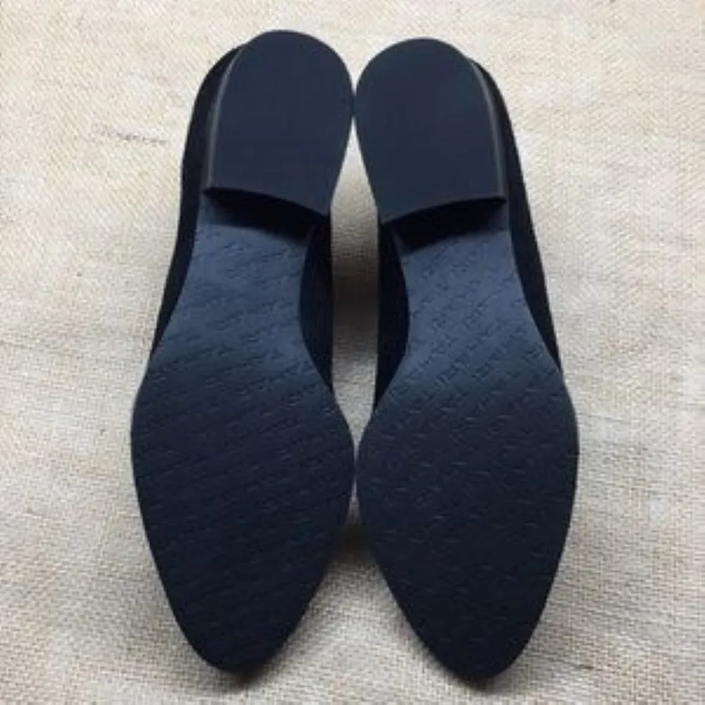 Tahari Lucy Black Oxford Flat 10M