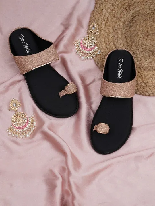 Textured Retro One Toe Flats