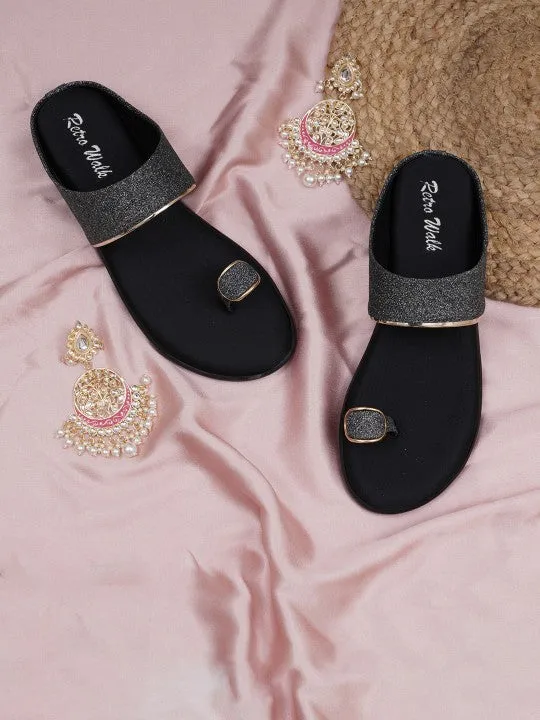 Textured Retro One Toe Flats