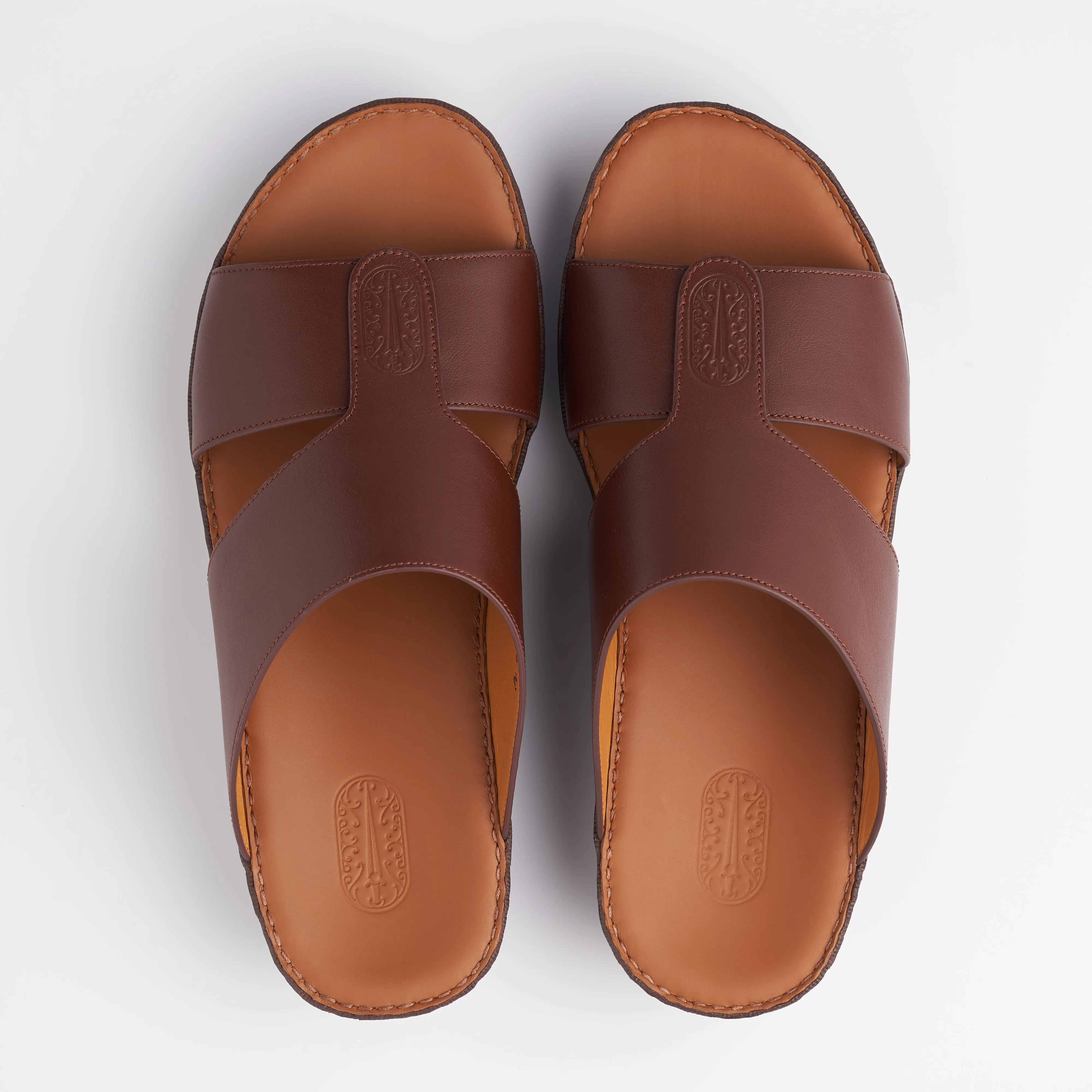 The Classic Minimal - Red Brown Nappa