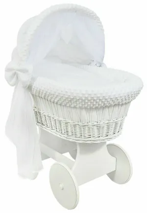 White Wicker Wheels Crib/Baby Moses Basket   Complete Bedding White/Dimple