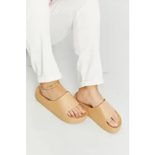Wild Diva Summer Feels Platform Slides Elevate Your Sunny Style