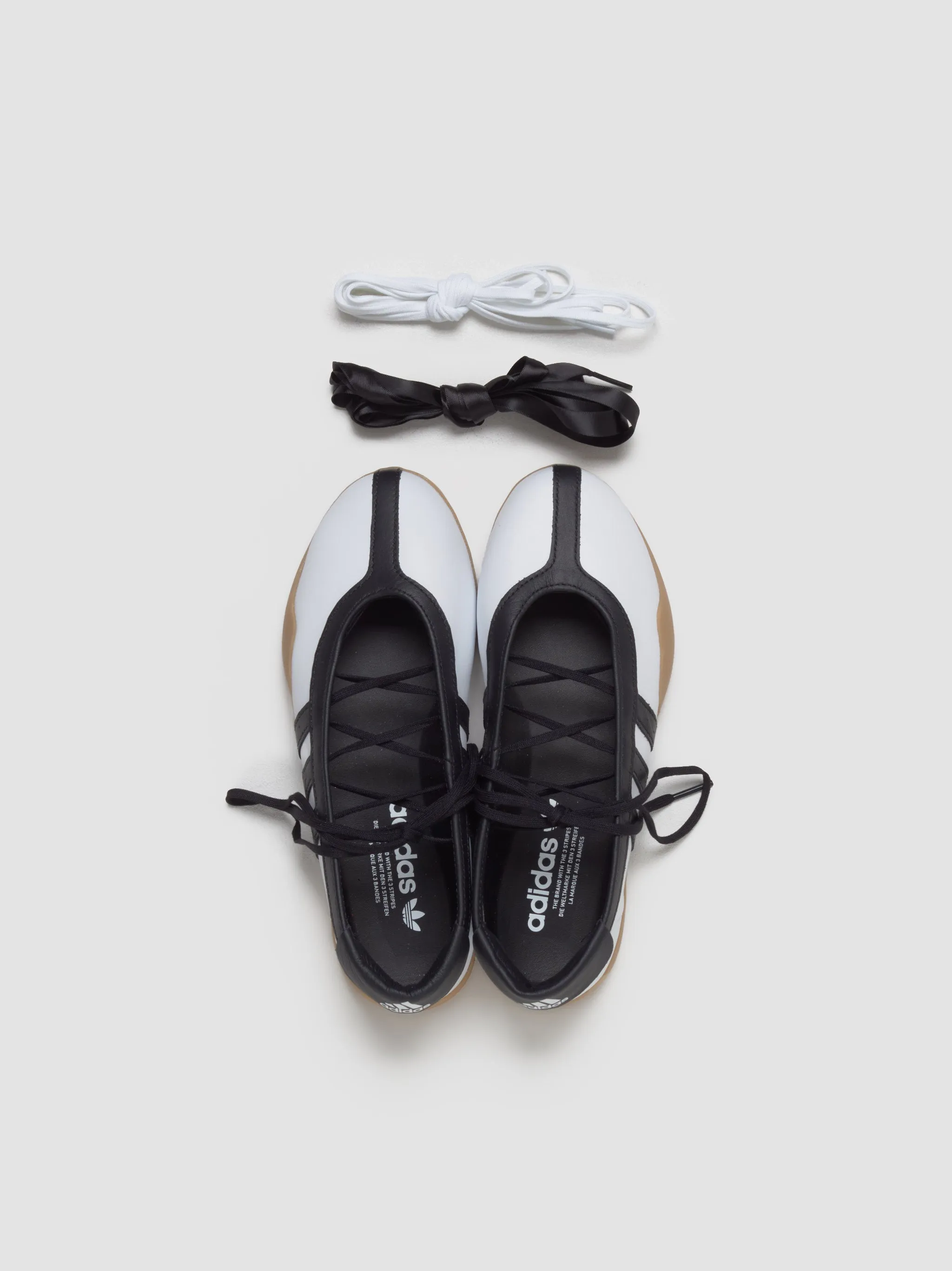 WMNS Taekwondo Mei Ballet Sneaker in Cloud White & Core Black